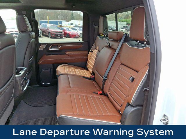 2024 GMC Sierra 2500 HD Vehicle Photo in WATERTOWN, CT 06795-3318