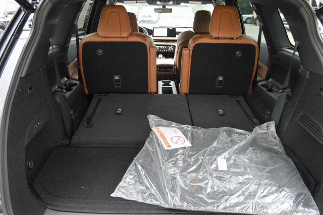 2025 INFINITI QX60 Vehicle Photo in Houston, TX 77090