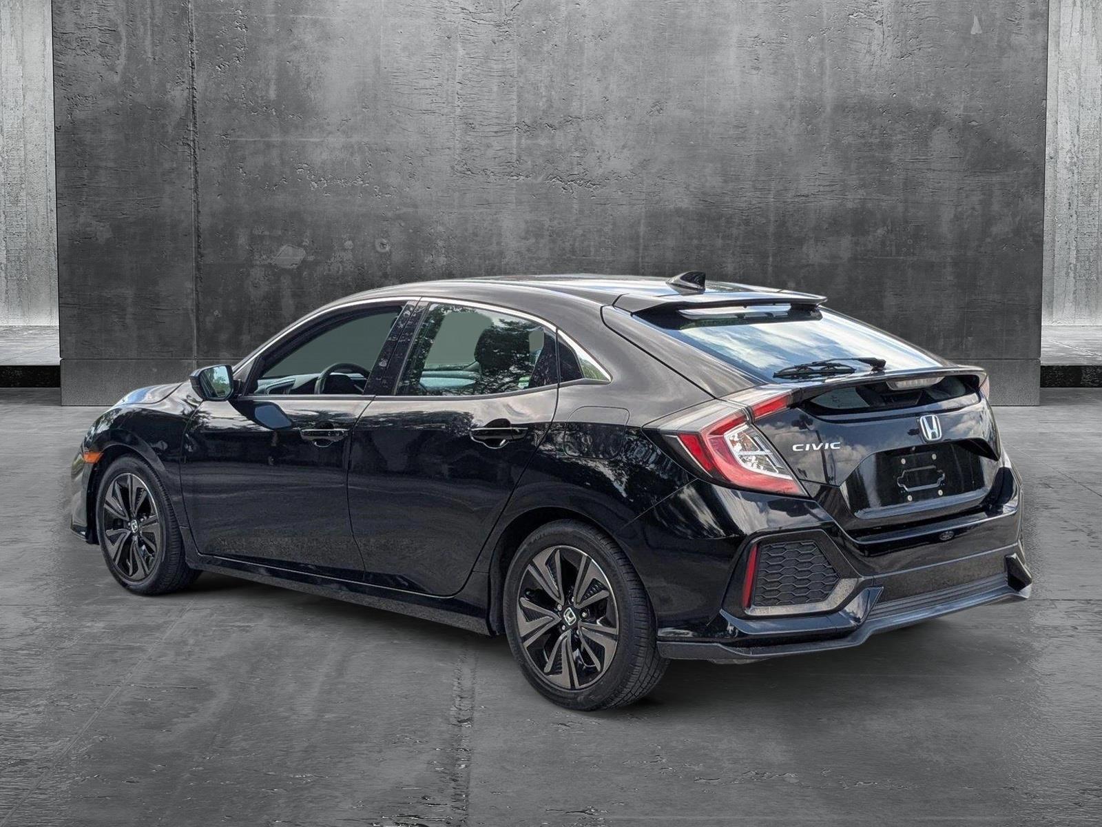 2017 Honda Civic Hatchback Vehicle Photo in PEMBROKE PINES, FL 33024-6534