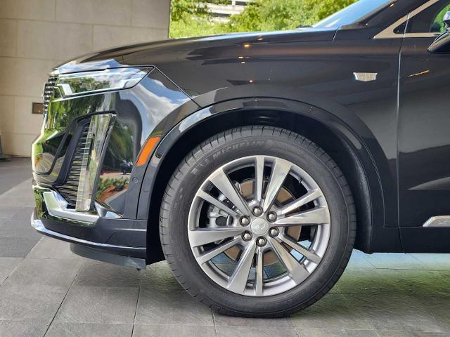 2024 Cadillac XT6 Vehicle Photo in HOUSTON, TX 77079