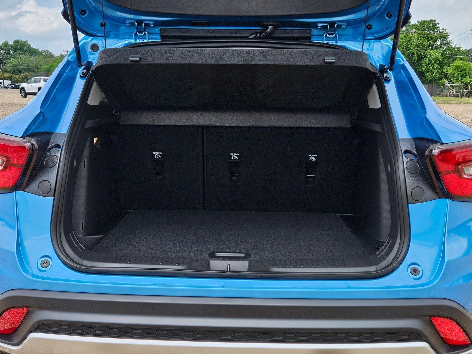 2025 Chevrolet Trax Vehicle Photo in WACO, TX 76710-2592