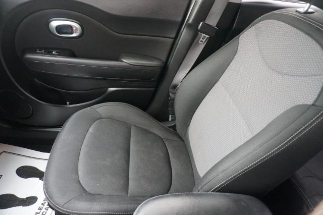 2018 Kia Soul Vehicle Photo in FAIRMONT, WV 26554-2318