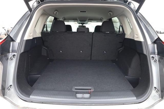 2025 Nissan Rogue Vehicle Photo in Hazelwood, MO 63042
