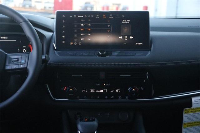 2025 Nissan Rogue Vehicle Photo in Hazelwood, MO 63042