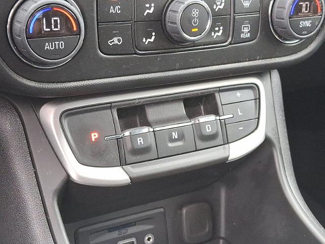 2023 GMC Terrain Vehicle Photo in TREVOSE, PA 19053-4984