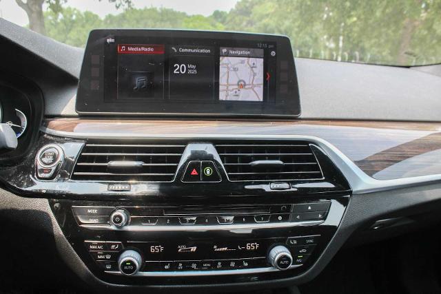 2018 BMW 530i Vehicle Photo in HOUSTON, TX 77090