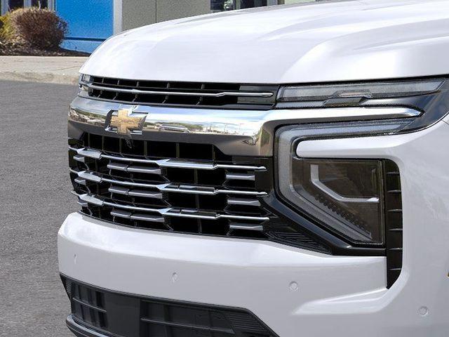 2025 Chevrolet Suburban Vehicle Photo in DANBURY, CT 06810-5034