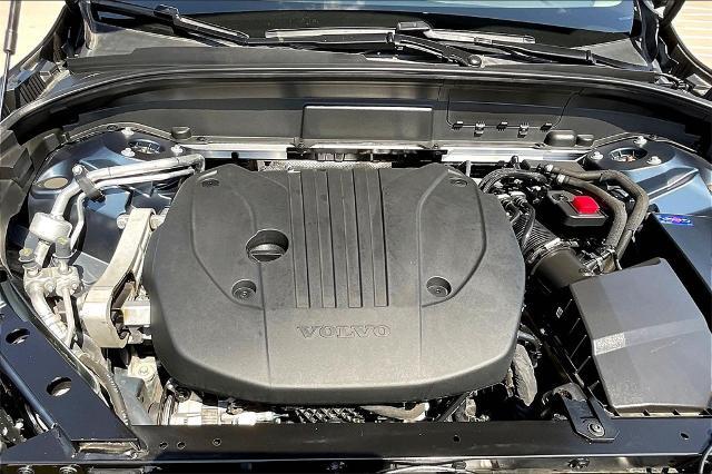 2023 Volvo XC60 Vehicle Photo in Grapevine, TX 76051