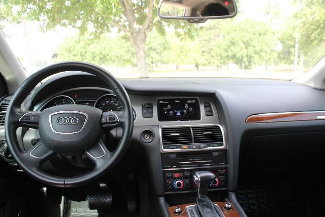 2015 Audi Q7 Vehicle Photo in HOUSTON, TX 77090