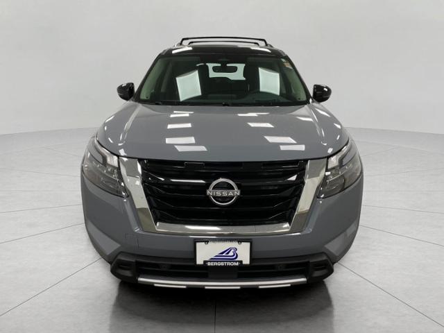 2025 Nissan Pathfinder Vehicle Photo in Appleton, WI 54913
