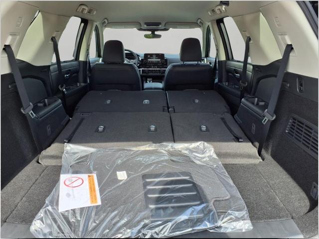 2025 Nissan Pathfinder Vehicle Photo in Appleton, WI 54913