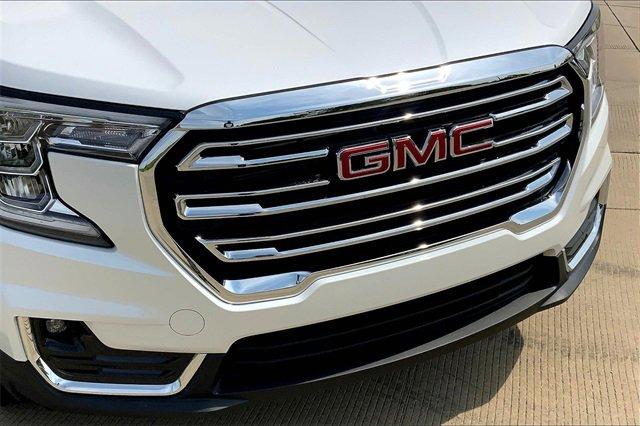 2024 GMC Terrain Vehicle Photo in TOPEKA, KS 66609-0000