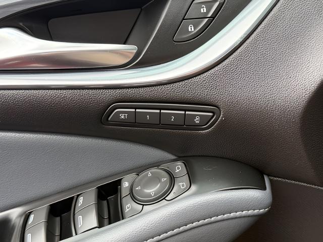 2024 Buick Enclave Vehicle Photo in MIDDLETON, WI 53562-1492