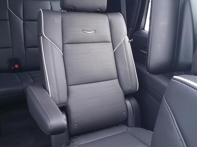 2023 Cadillac Escalade Vehicle Photo in SMITHTOWN, NY 11787-5023