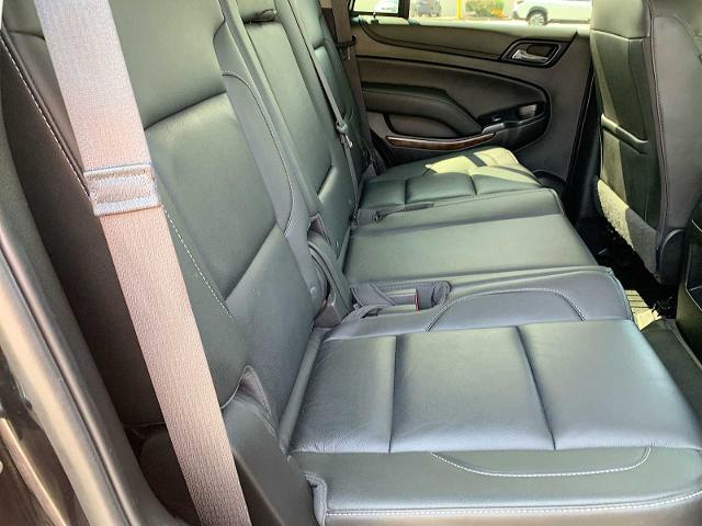 2019 Chevrolet Tahoe Vehicle Photo in MOON TOWNSHIP, PA 15108-2571