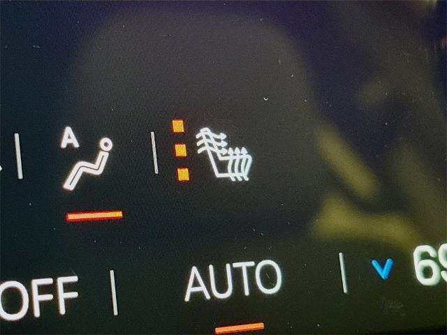 2026 GMC Acadia Vehicle Photo in PUYALLUP, WA 98371-4149
