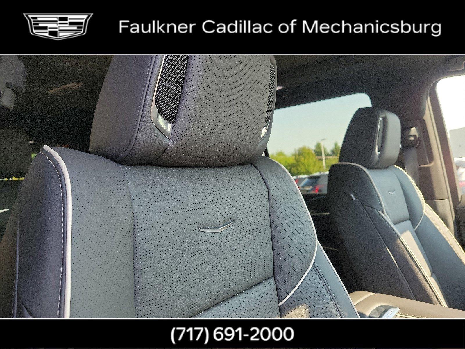2024 Cadillac Escalade Vehicle Photo in MECHANICSBURG, PA 17050-1707