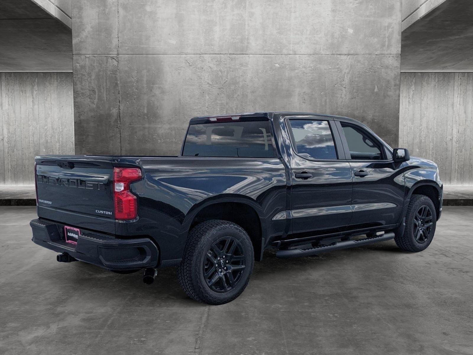 2025 Chevrolet Silverado 1500 Vehicle Photo in PEMBROKE PINES, FL 33024-6534