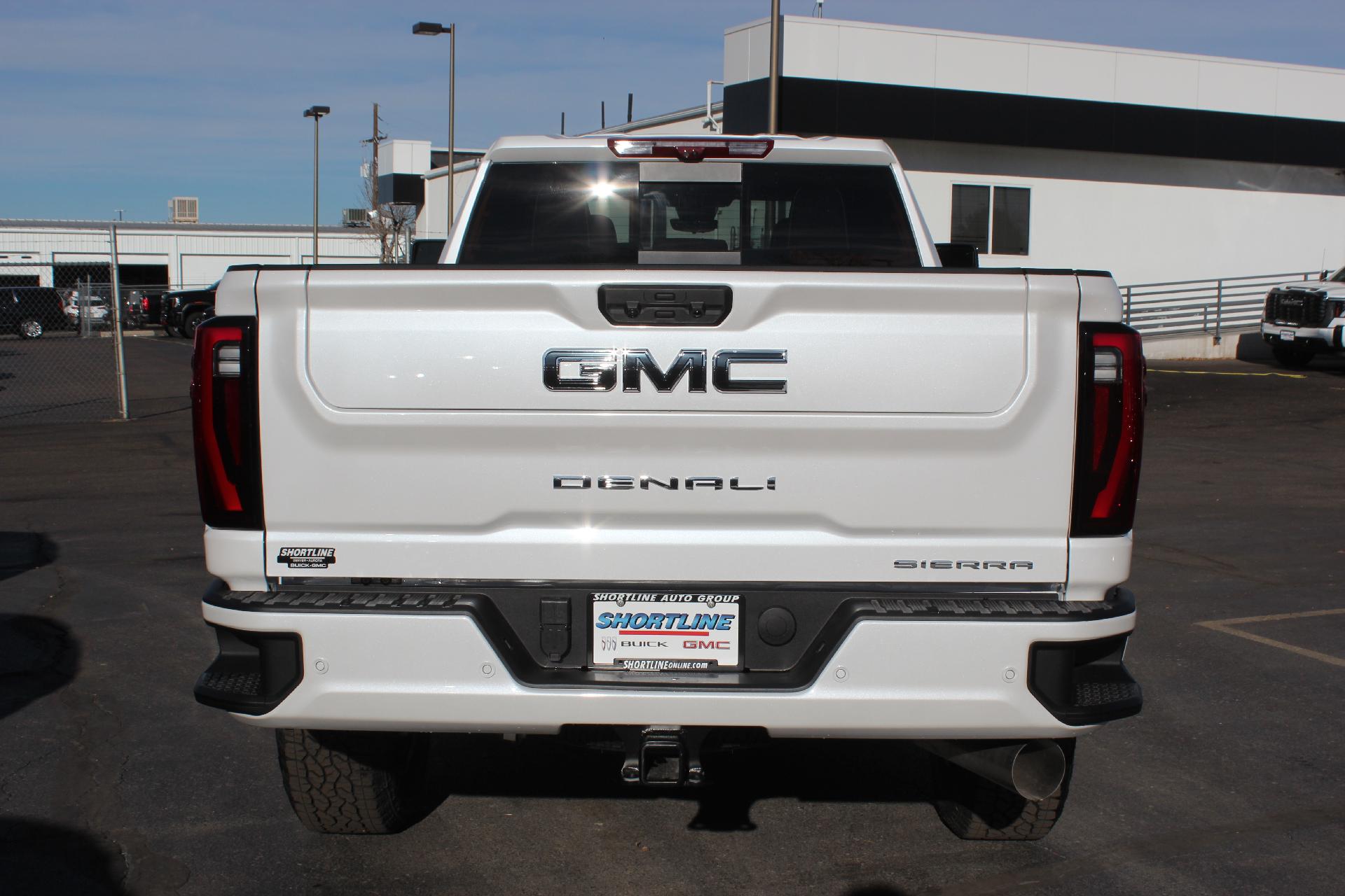 2025 GMC Sierra 3500 HD Vehicle Photo in AURORA, CO 80012-4011