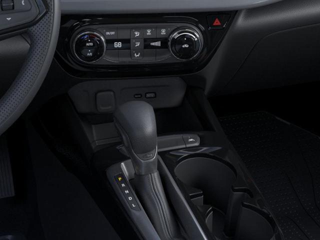 2025 Chevrolet Trax Vehicle Photo in MASSENA, NY 13662-2255