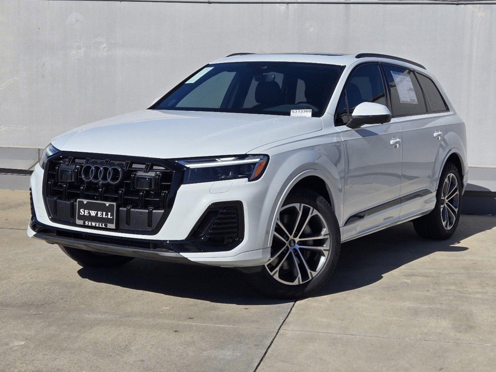 2025 Audi Q7 Vehicle Photo in SUGAR LAND, TX 77478