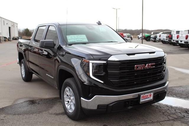 2025 GMC Sierra 1500 Vehicle Photo in Greenville, TX 75402