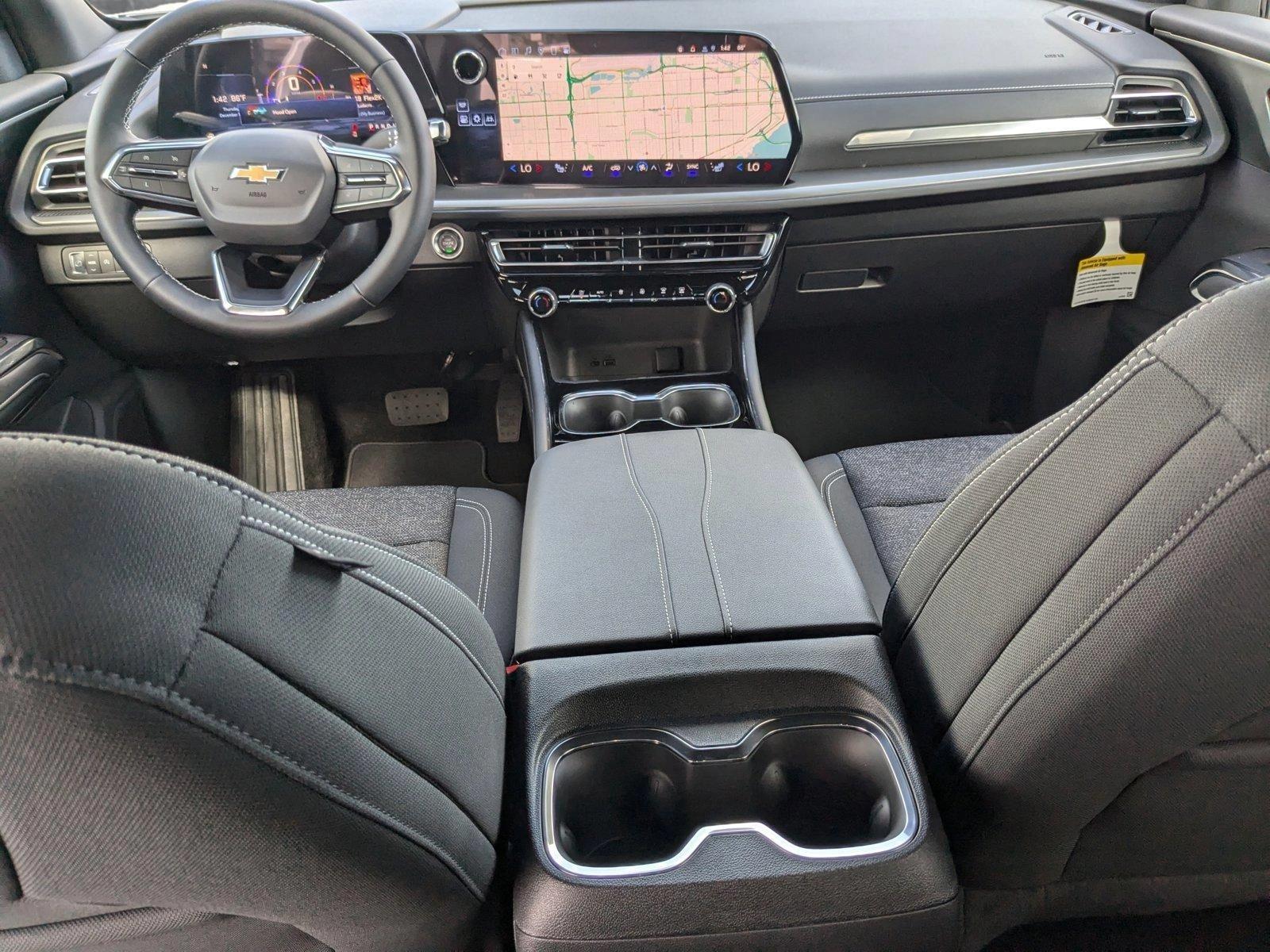 2025 Chevrolet Traverse Vehicle Photo in MIAMI, FL 33134-2699