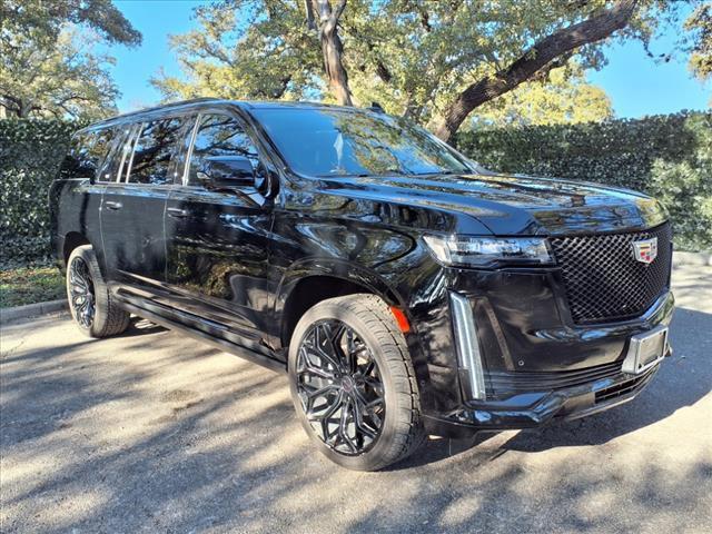 2022 Cadillac Escalade ESV Vehicle Photo in SAN ANTONIO, TX 78230-1001