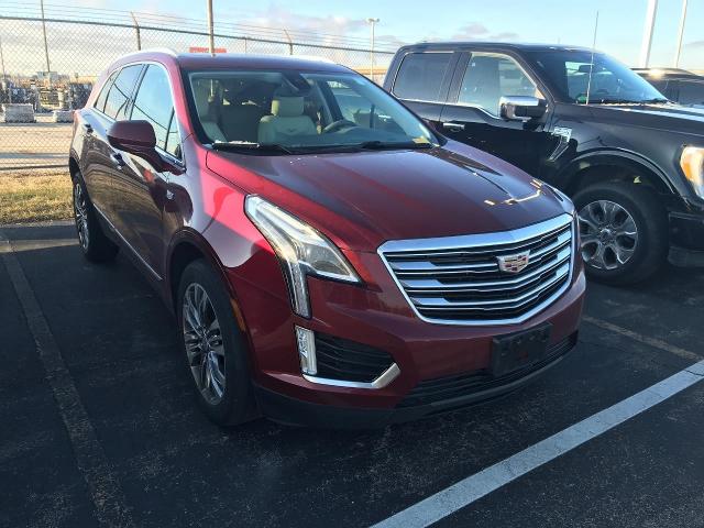 2017 Cadillac XT5 Vehicle Photo in GREEN BAY, WI 54303-3330