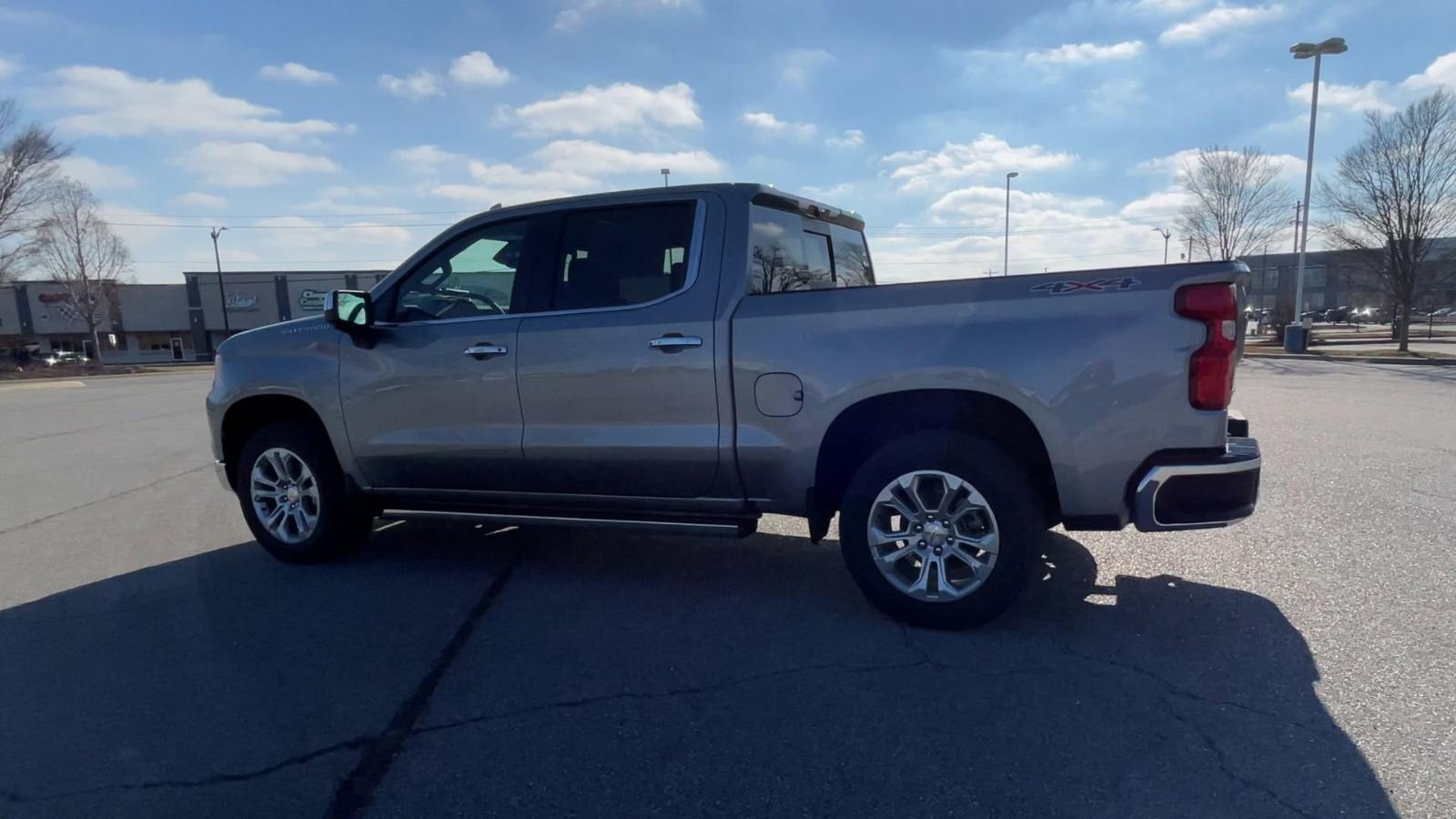 2025 Chevrolet Silverado 1500 Vehicle Photo in BENTONVILLE, AR 72712-4322