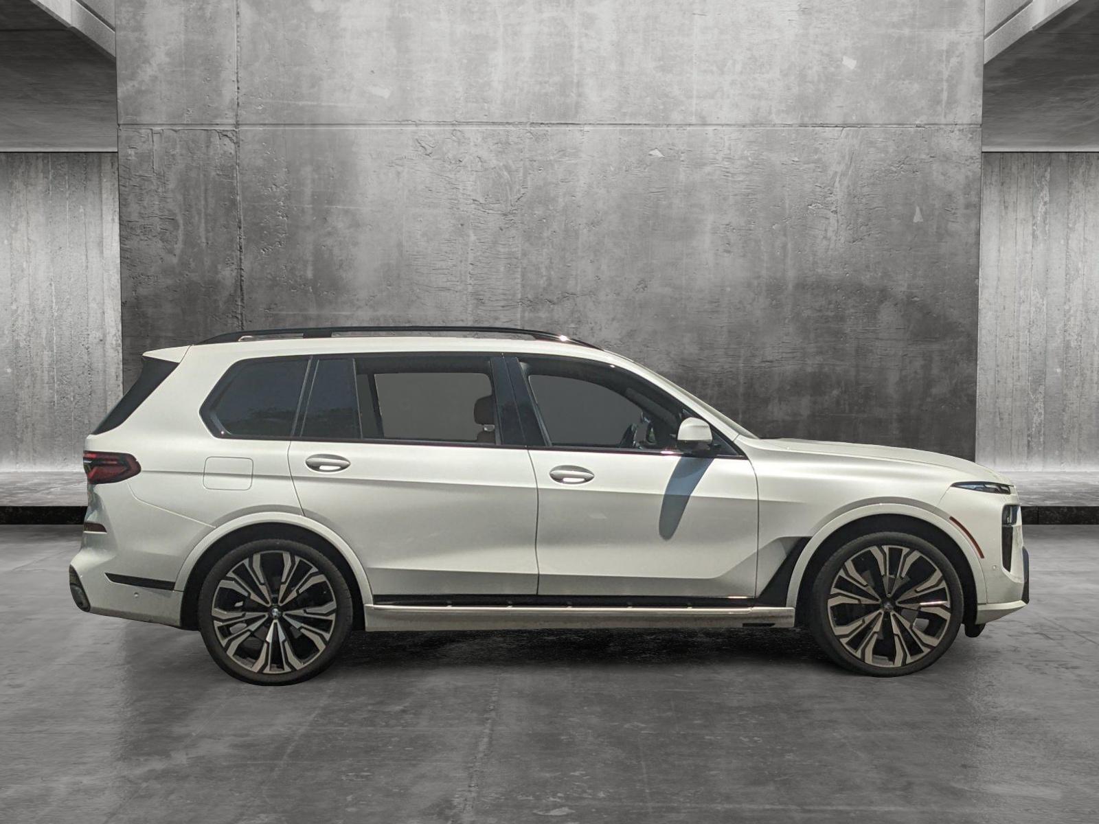 2024 BMW X7 xDrive40i Vehicle Photo in Towson, MD 21204