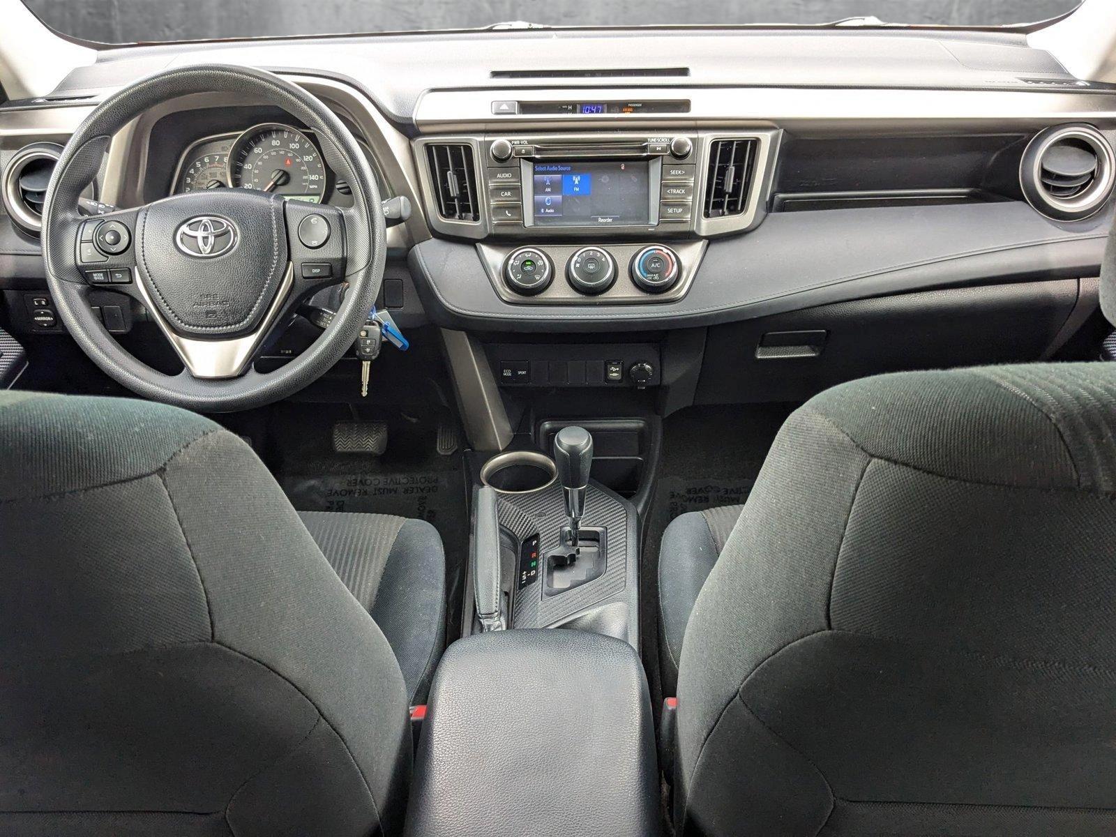 2015 Toyota RAV4 Vehicle Photo in St. Petersburg, FL 33713