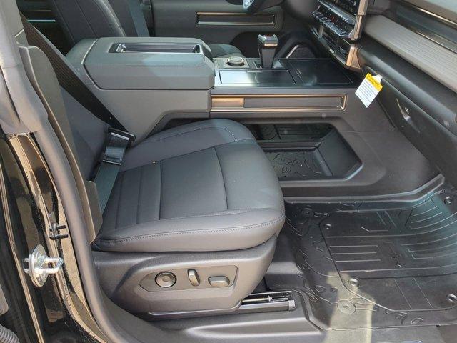 2025 GMC HUMMER EV SUV Vehicle Photo in ALBERTVILLE, AL 35950-0246