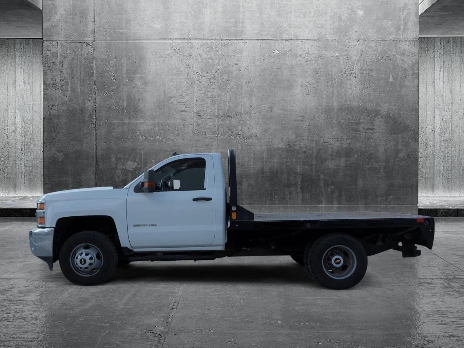 2019 Chevrolet Silverado 3500 HD CC Vehicle Photo in Ft. Myers, FL 33907