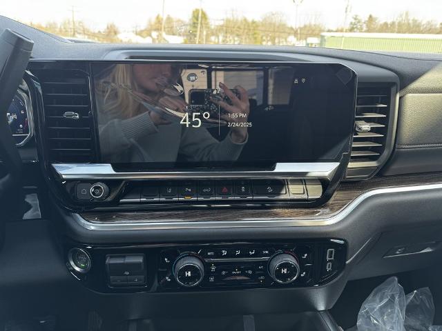 2025 Chevrolet Silverado 2500 HD Vehicle Photo in GARDNER, MA 01440-3110