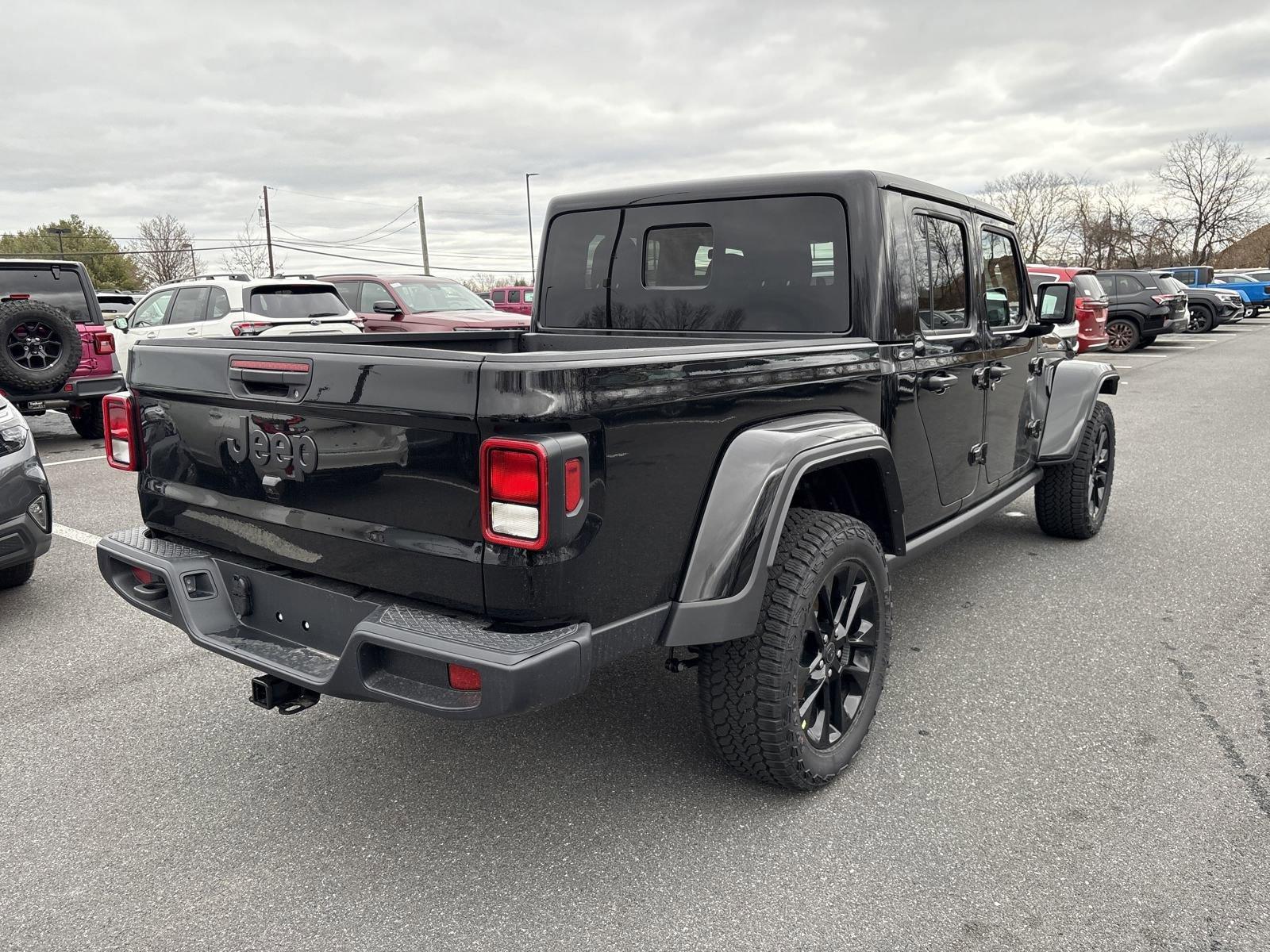 2025 Jeep Gladiator Vehicle Photo in Mechanicsburg, PA 17050-1707