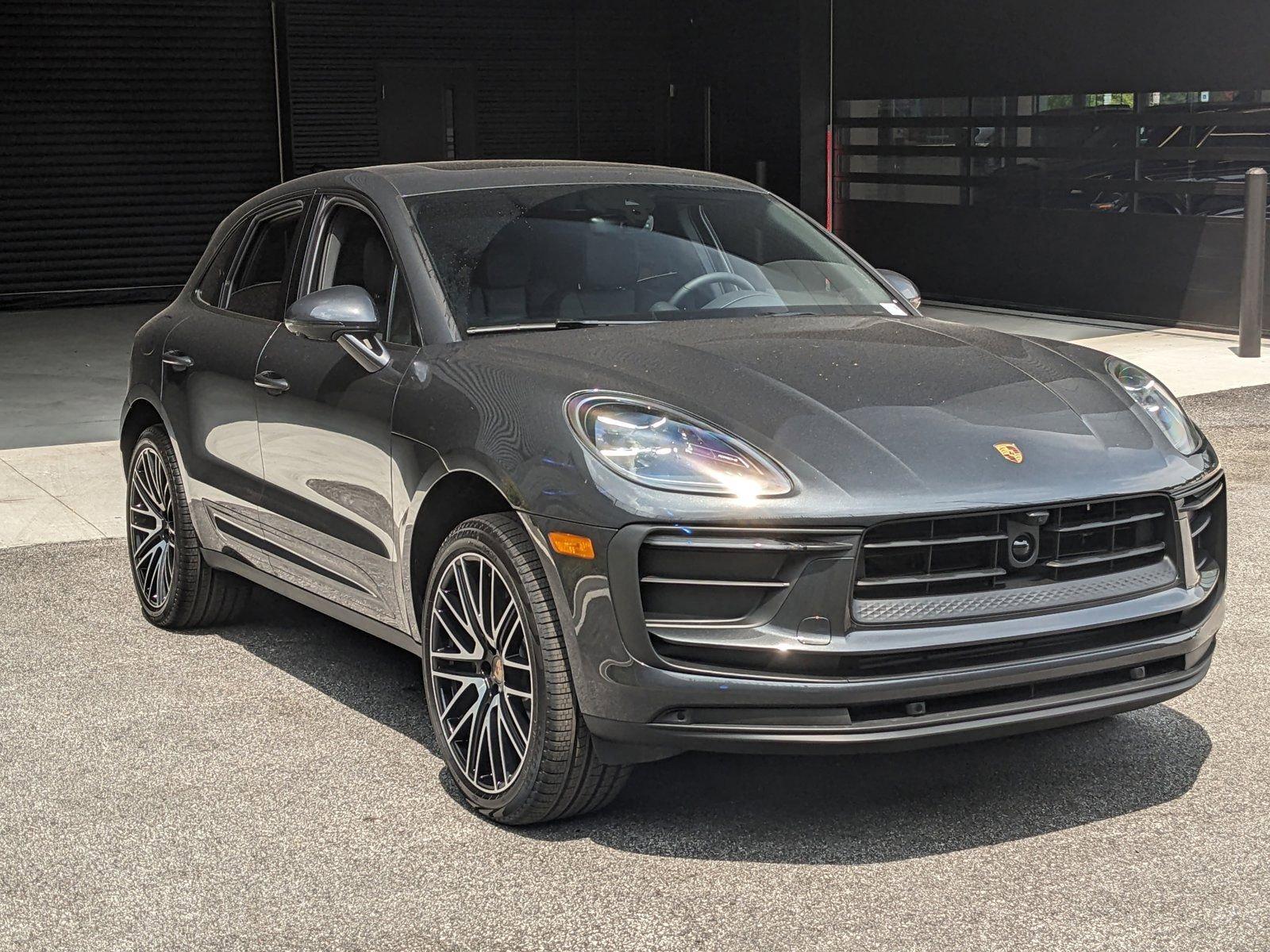 2024 Porsche Macan Vehicle Photo in Towson, MD 21204