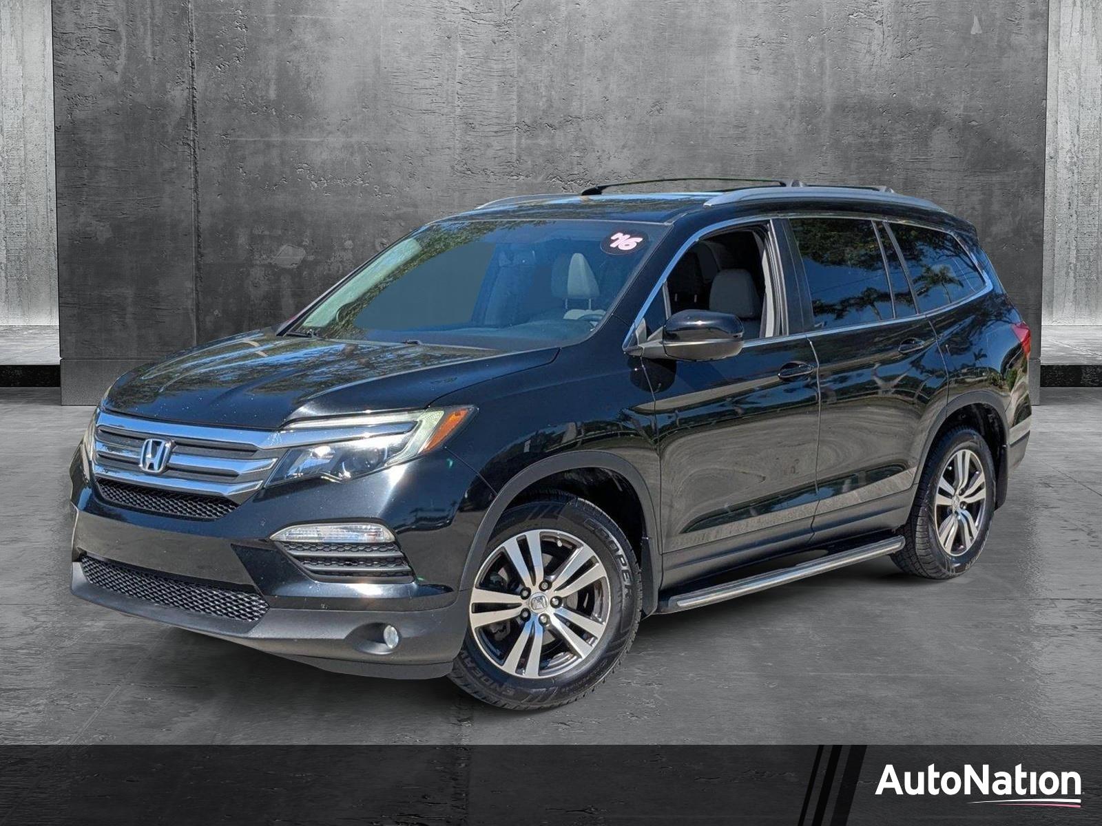 2016 Honda Pilot Vehicle Photo in PEMBROKE PINES, FL 33024-6534