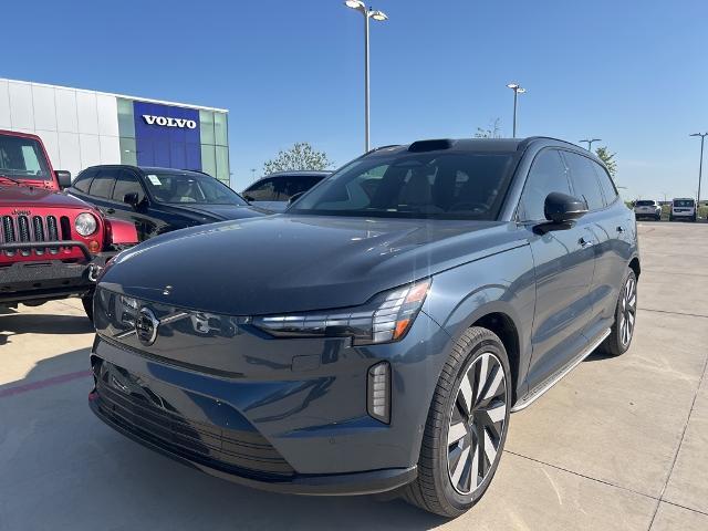 2025 Volvo EX90 Vehicle Photo in Grapevine, TX 76051