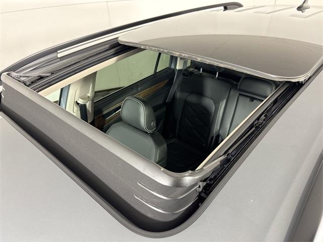 2024 Volkswagen Atlas Vehicle Photo in Puyallup, WA 98371