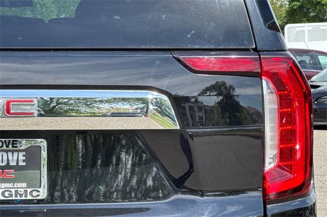 2021 GMC Yukon XL Vehicle Photo in ELK GROVE, CA 95757-8703