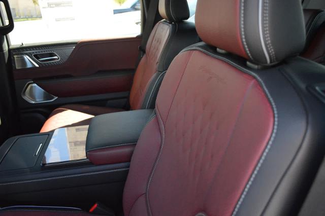 2025 INFINITI QX80 Vehicle Photo in Houston, TX 77090
