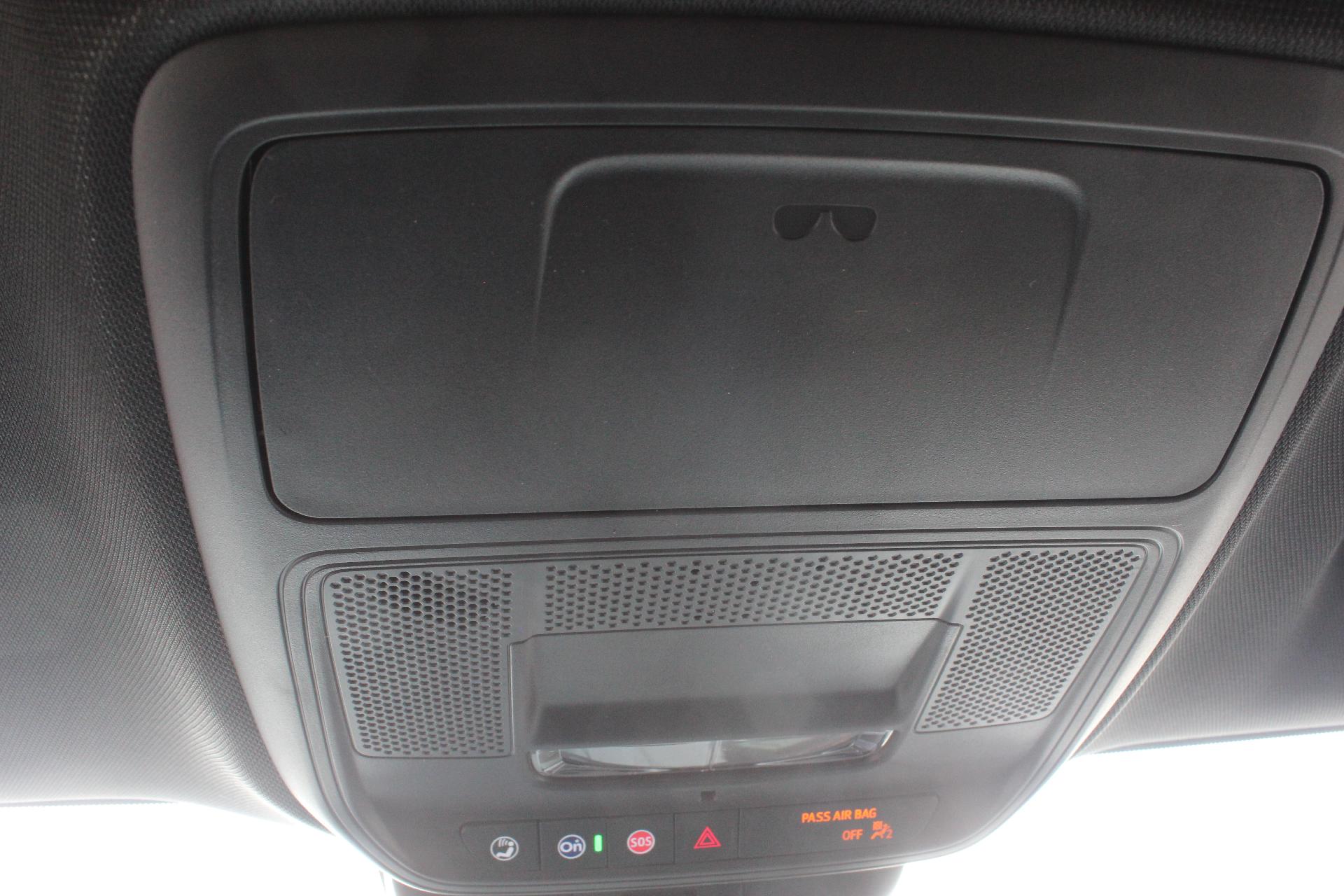 2025 GMC Acadia Vehicle Photo in AURORA, CO 80012-4011