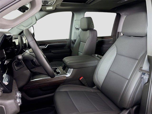 2025 GMC Sierra 3500 HD Vehicle Photo in PUYALLUP, WA 98371-4149