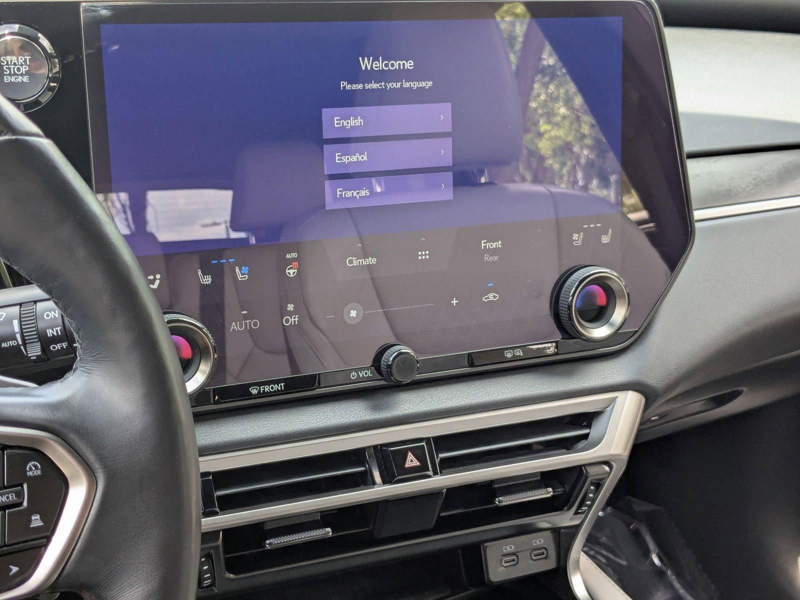 2023 Lexus RX 350 Vehicle Photo in Tampa, FL 33614