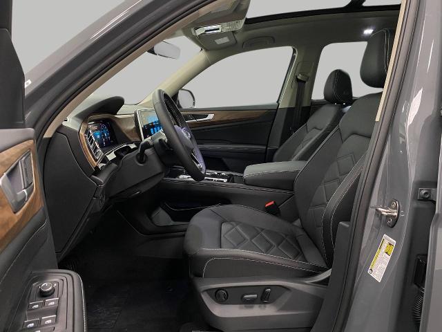 2025 Volkswagen Atlas Vehicle Photo in Appleton, WI 54913
