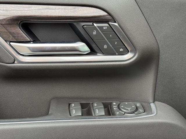 2025 Chevrolet Silverado 2500 HD Vehicle Photo in COLUMBIA, MO 65203-3903