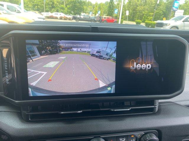 2025 Jeep Wrangler 4xe Vehicle Photo in Doylsetown, PA 18901