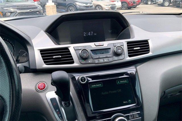 2016 Honda Odyssey Vehicle Photo in KANSAS CITY, MO 64114-4502