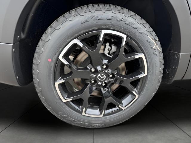 2025 Mazda CX-50 Vehicle Photo in Green Bay, WI 54304